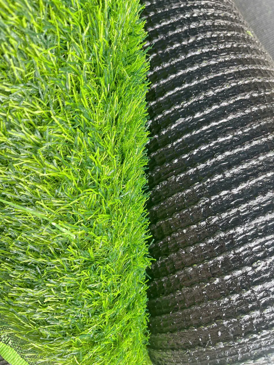 5 L&yacute; Do N&ecirc;n Sử Dụng Thảm Nhựa Nh&acirc;n Tạo Thay V&igrave; Thảm Vải Hoặc Cao Su